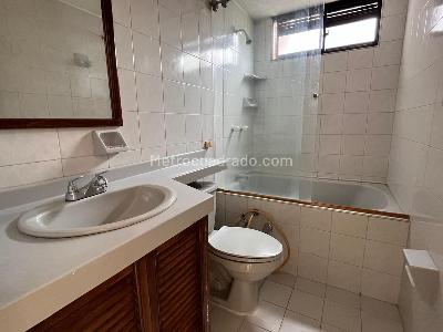 Apartamento de 3 alcobas en venta en Cabecera Del Llano, Bucaramanga, 135 m² · foto 13 de 20