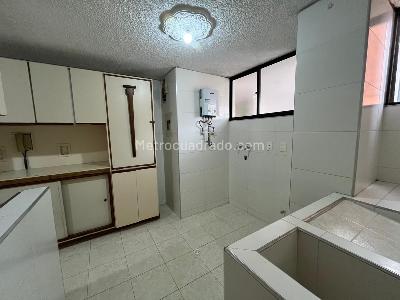 Apartamento de 3 alcobas en venta en Cabecera Del Llano, Bucaramanga, 135 m² · foto 14 de 20
