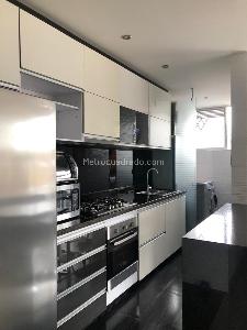 Apartamento en venta en San Patricio, Bogotá · foto 8 de 19