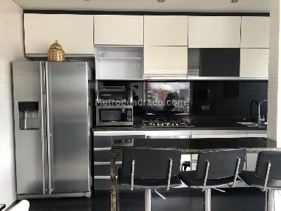 Apartamento en venta en San Patricio, Bogotá · foto 7 de 19