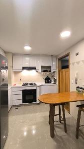 Apartamento en venta en Cedritos, Bogotá · foto 2 de 20