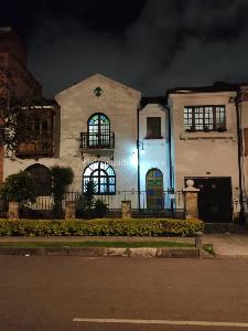 Casa de 5 alcobas en venta en Teusaquillo, Bogotá, 480 m² · foto 2 de 20