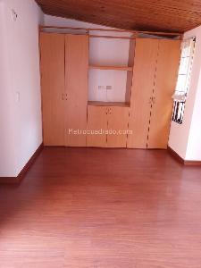 Casa de 3 alcobas en venta en Granada Norte, Bogotá, 88 m² · foto 12 de 12