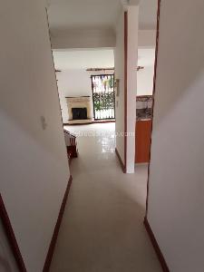 Casa de 3 alcobas en venta en Granada Norte, Bogotá, 88 m² · foto 4 de 12