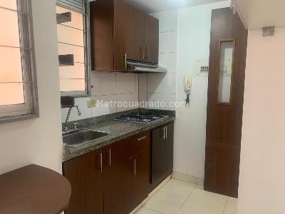 Apartamento de 3 alcobas en venta en Casa Blanca Sector El Plan, Bogotá, 59 m² · foto 5 de 13