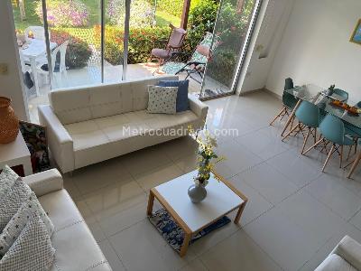 Casa de 3 alcobas en venta en Conjunto La Fontana De Madeira Girrdot, Girardot, 156 m² · foto 4 de 5