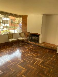 Apartamento en venta en Santa Barbara Central, Bogotá · foto 4 de 17