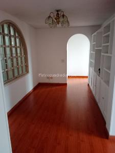 Apartamento en venta en Santa Barbara Alta, Bogotá · foto 3 de 12