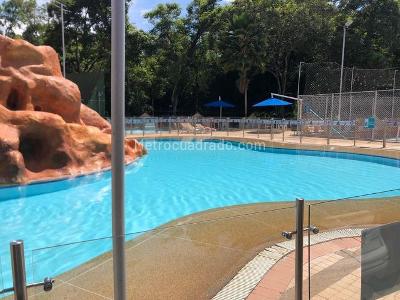 Apartamento de 4 alcobas en venta en Cr Altos De Canaveral Campestre, Floridablanca, 150 m² · foto 14 de 17
