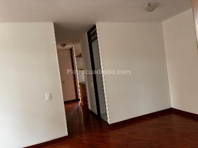 Apartamento en venta en Ciudad Salitre Oriental, Bogotá · foto 8 de 14