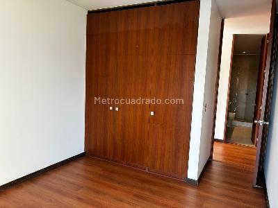 Apartamento de 3 alcobas en venta en Ciudad Salitre Oriental, Bogotá, 130 m² · foto 14 de 20