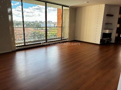 Apartamento de 3 alcobas en venta en Ciudad Salitre Oriental, Bogotá, 130 m² · foto 2 de 20