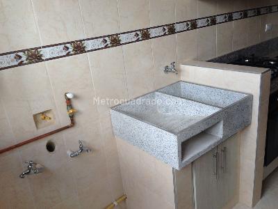 Apartamento de 3 alcobas en venta en Calleja Baja, Bogotá, 114 m² · foto 8 de 9