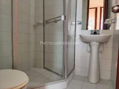Apartamento en venta en Cantalejo, Bogotá · foto 9 de 15