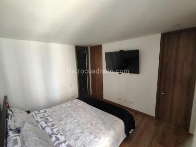 Apartamento de 3 alcobas en venta en Montevideo Sur, Bogotá, 88 m² · foto 13 de 16