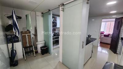 Apartamento de 3 alcobas en venta en Nicolas De Federman, Bogotá, 108 m² · foto 8 de 17