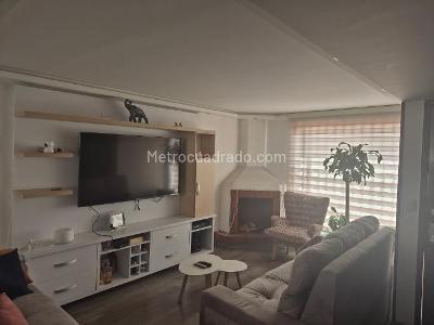 Casa en venta en El Contador, Bogotá · foto 6 de 19