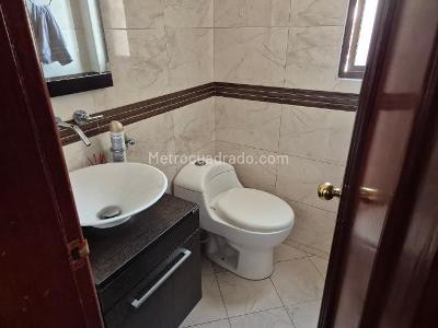 Casa en venta en El Contador, Bogotá · foto 17 de 19