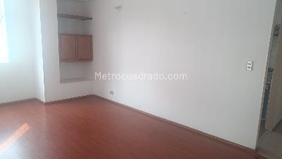 Apartamento de 3 alcobas en venta en Cedritos, Bogotá, 78 m² · foto 5 de 15