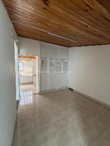Casa de 4 alcobas en venta en Limoncito, Floridablanca, 170 m² · foto 13 de 20