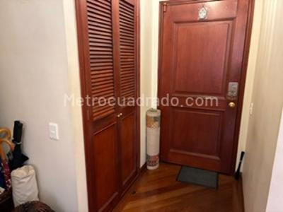 Apartamento de 3 alcobas en venta en Chico San Patricio, Bogotá, 150 m² · foto 4 de 20