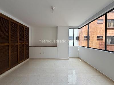 Apartamento de 3 alcobas en venta en Metropolitan Cabecera Del Llano, Bucaramanga, 134 m² · foto 5 de 14