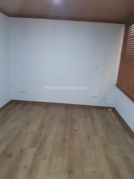 Piso – Bogotá D.C. - Más