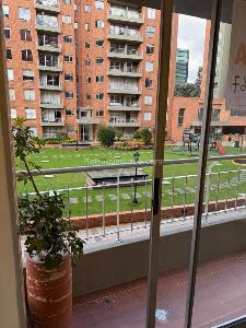 Apartamento de 3 alcobas en venta en Ciudad Salitre Nororiental, Bogotá, 85 m² · foto 2 de 12