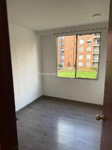Apartamento de 3 alcobas en venta en Ciudad Salitre Nororiental, Bogotá, 85 m² · foto 12 de 12
