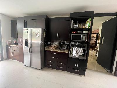 Casa de 4 alcobas en venta en Lagos Del Cacique, Bucaramanga, 380 m² · foto 10 de 20
