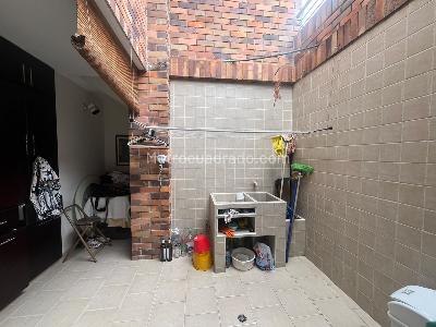 Casa de 4 alcobas en venta en Lagos Del Cacique, Bucaramanga, 380 m² · foto 11 de 20