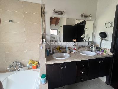 Casa de 4 alcobas en venta en Lagos Del Cacique, Bucaramanga, 380 m² · foto 14 de 20