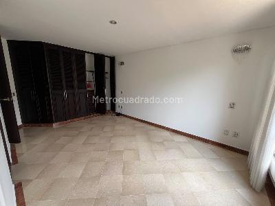 Apartamento de 3 alcobas en venta en Altos De Cabecera, Bucaramanga, 152 m² · foto 9 de 18
