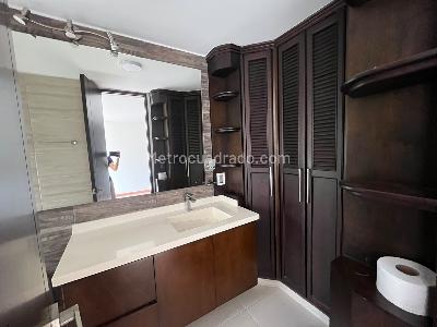 Apartamento de 3 alcobas en venta en Altos De Cabecera, Bucaramanga, 152 m² · foto 11 de 18