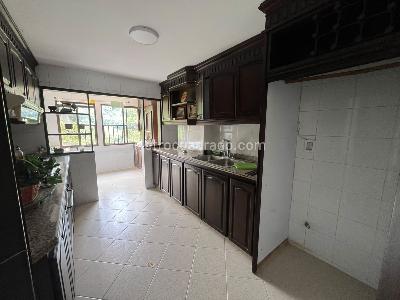 Apartamento de 3 alcobas en venta en Altos De Cabecera, Bucaramanga, 152 m² · foto 15 de 18