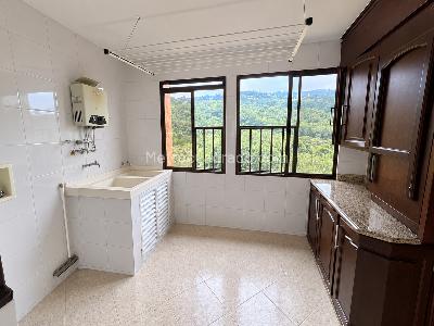 Apartamento de 3 alcobas en venta en Altos De Cabecera, Bucaramanga, 152 m² · foto 18 de 18