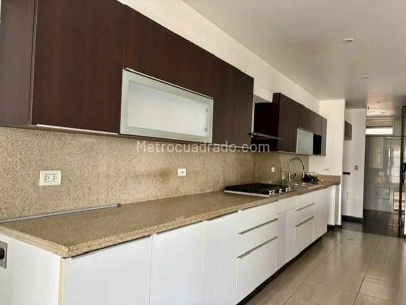 Piso – Bogotá D.C. - Más