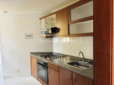 Apartamento de 2 alcobas en venta en Maria Cristina, Bogotá, 74 m² · foto 3 de 16