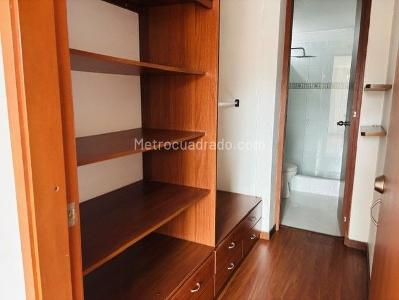 Apartamento de 2 alcobas en venta en Maria Cristina, Bogotá, 74 m² · foto 10 de 16