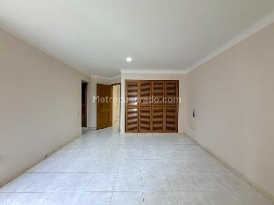 Apartamento de 3 alcobas en venta en Cabecera Del Llano, Bucaramanga, 134 m² · foto 9 de 14