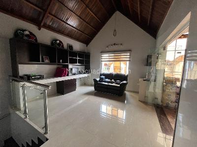 Casa de 5 alcobas en venta en Lagos Del Cacique, Bucaramanga, 320 m² · foto 17 de 20