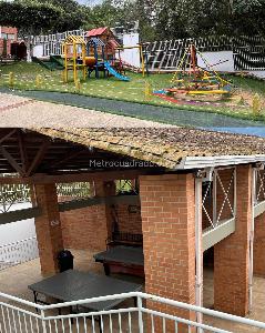 Casa de 5 alcobas en venta en Lagos Del Cacique, Bucaramanga, 320 m² · foto 18 de 20