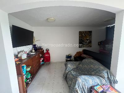 Apartamento de 3 alcobas en venta en Cañaveral, Floridablanca, 82 m² · foto 4 de 17