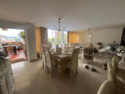 Apartamento de 3 alcobas en venta en Cabecera Del Llano, Bucaramanga, 182 m² · foto 2 de 20