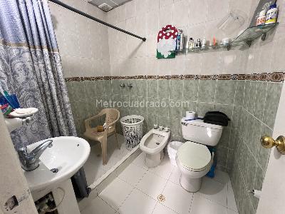 Apartamento de 4 alcobas en venta en Cabecera Del Llano, Bucaramanga, 120 m² · foto 11 de 16