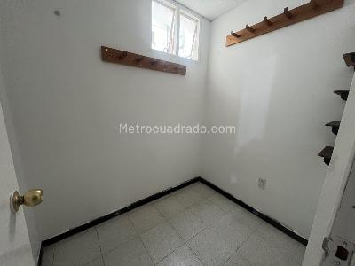 Apartamento de 4 alcobas en venta en Cabecera Del Llano, Bucaramanga, 120 m² · foto 15 de 16