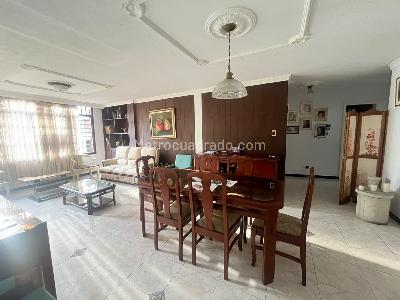 Apartamento de 4 alcobas en venta en Cabecera Del Llano, Bucaramanga, 120 m² · foto 2 de 16