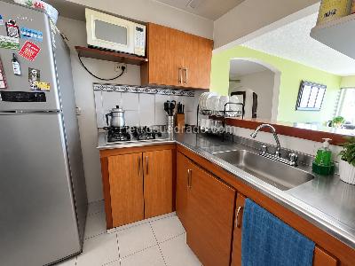Apartamento de 3 alcobas en venta en Cañaveral, Floridablanca, 79 m² · foto 8 de 17