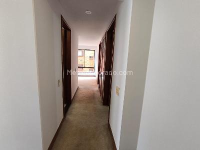 Apartamento de 3 alcobas en venta en Bella Suiza Alta, Bogotá, 104 m² · foto 12 de 20