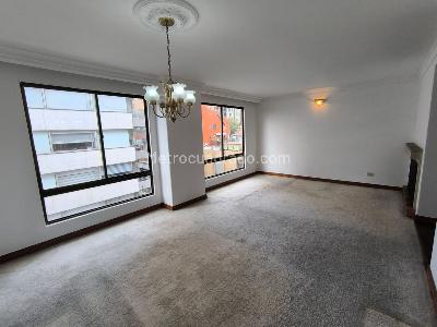 Apartamento de 3 alcobas en venta en Bella Suiza Alta, Bogotá, 104 m² · foto 13 de 20
